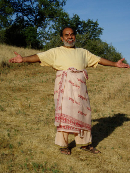 Puja ceremony at Sivananda Teacher Training Grass Valley, CA 2004
